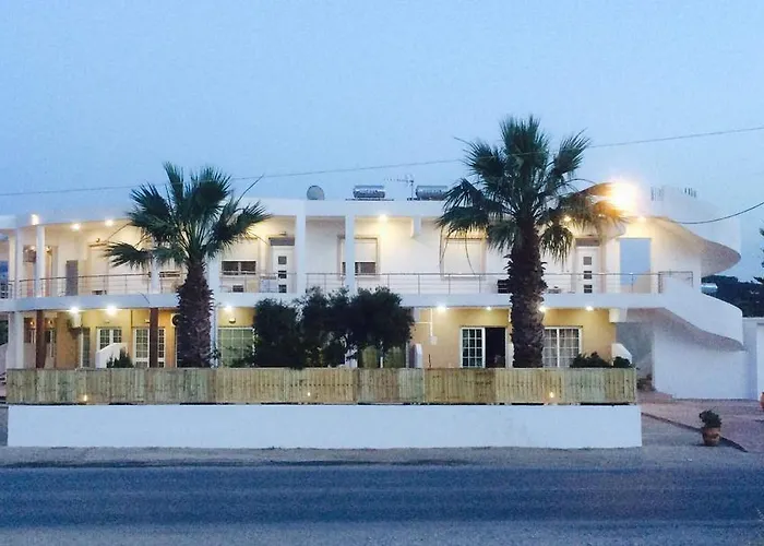 River\'S Apartments