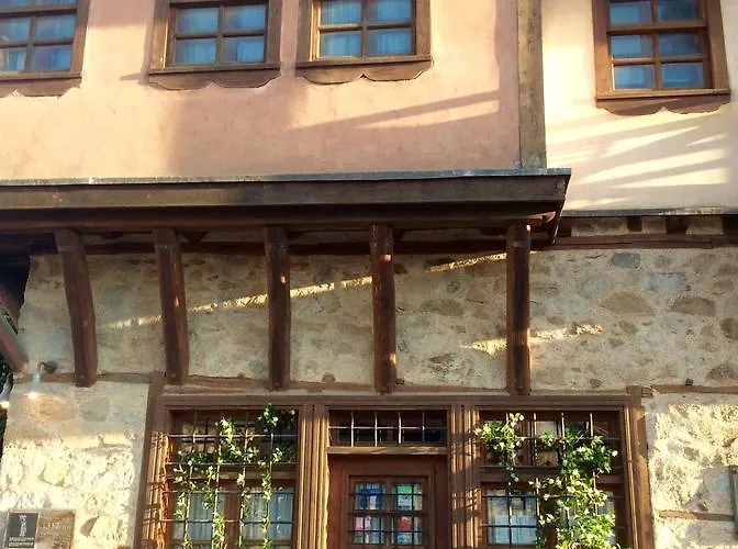 Oikia Alexandrou Traditional Inn