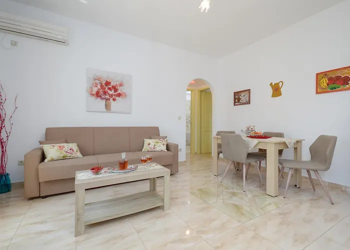 Kapris House