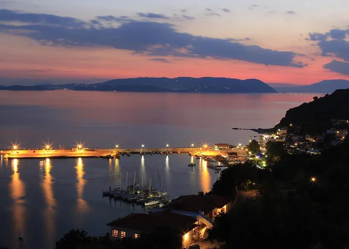 Aegean Wave - Faros