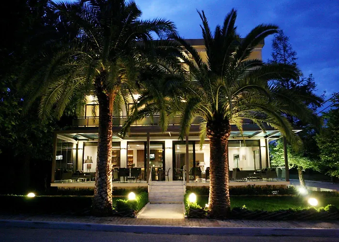 Alexakis Hotel & Spa