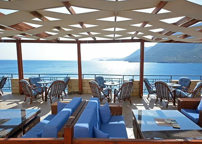 Sea View Apartments Cafe And Cocktail Bar