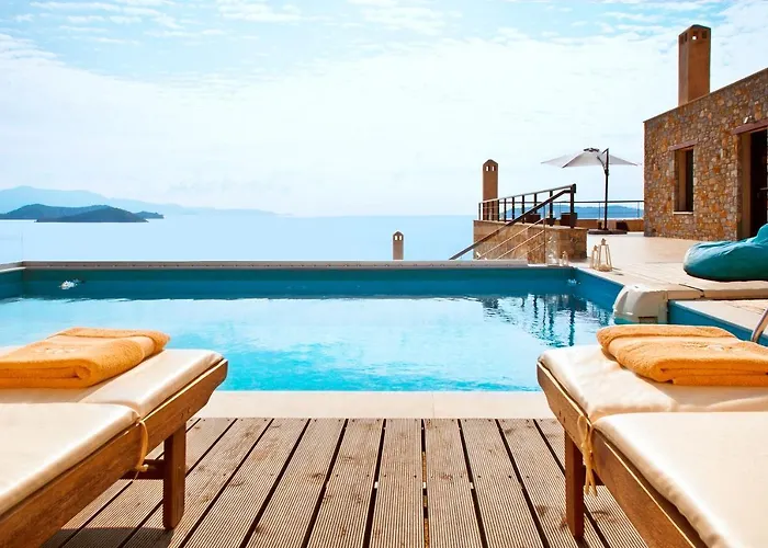Golden King Villas