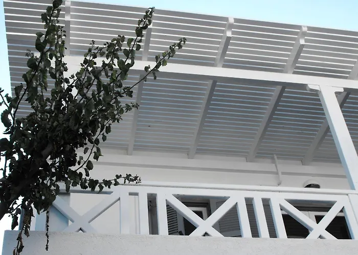Milos Bay Suites