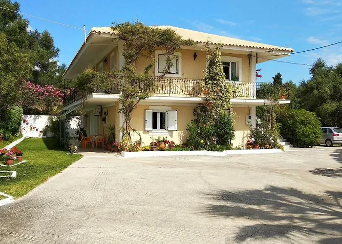 Polymnia Apartments