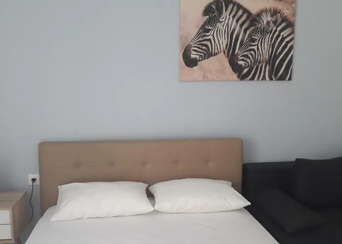 Oceanis Apartments