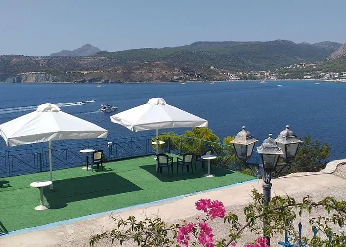Kavos Bay Seafront Hotel