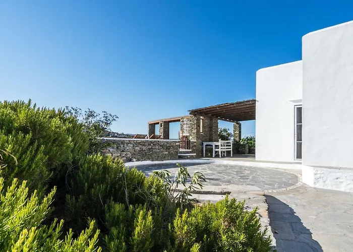 Plakoto House