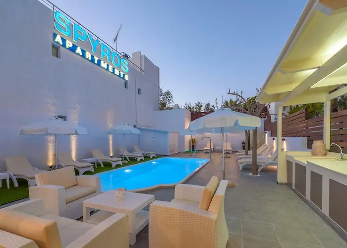Spyros Apartments With Pool