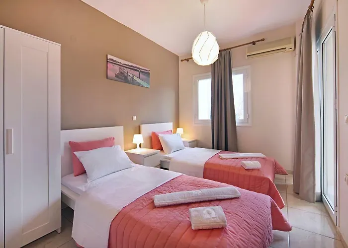 Omega Comfy Apartments Almyrida
