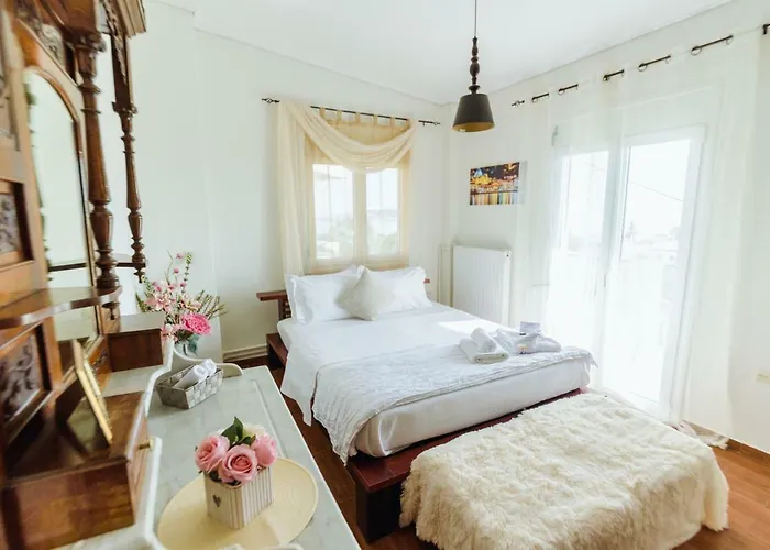 Akadimia Luxury Apartment