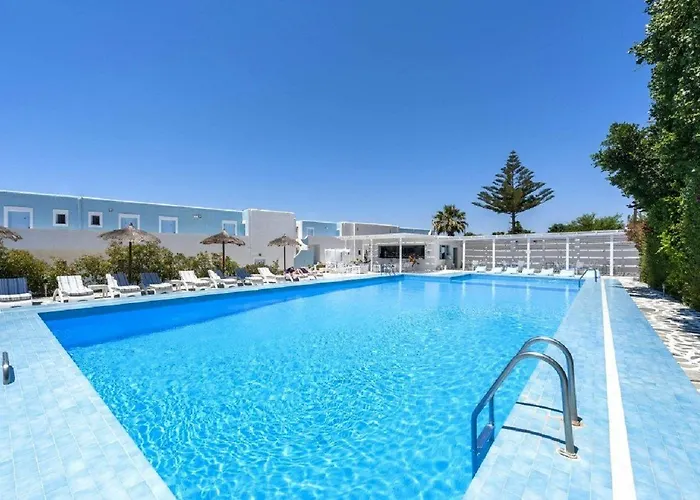 Narges Hotel