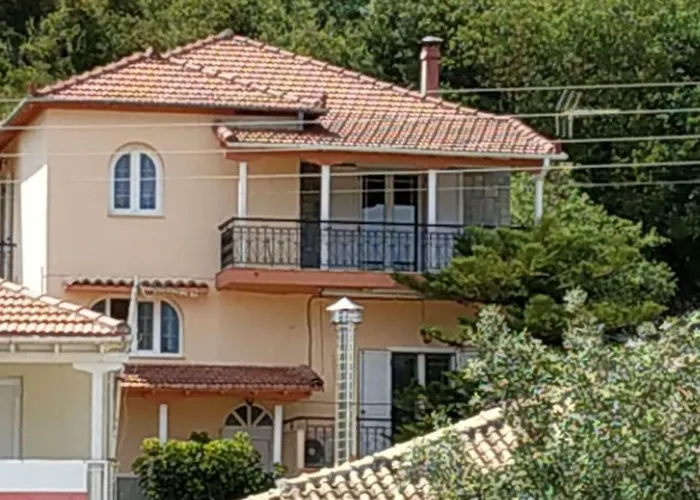 Dimitris House