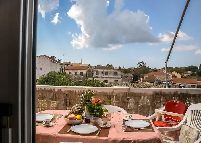 Modern Flat With Beautiful Views In South Of Corfu