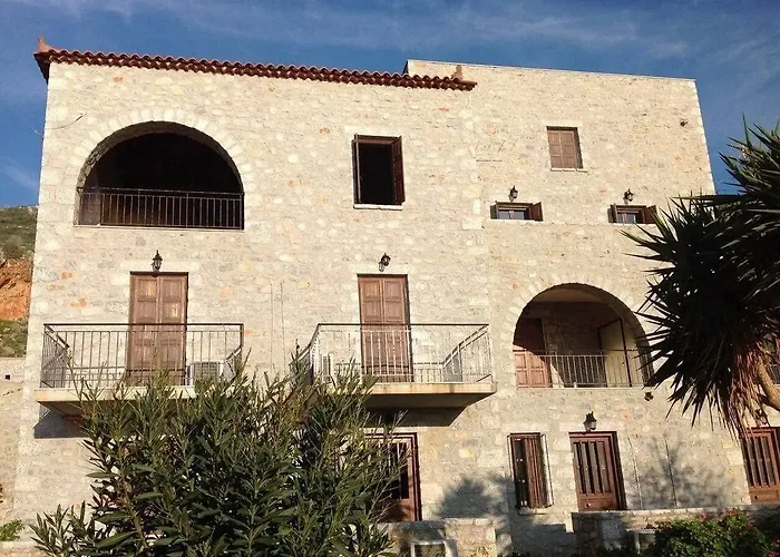 Las - Giannakakoy Traditional Stone Houses
