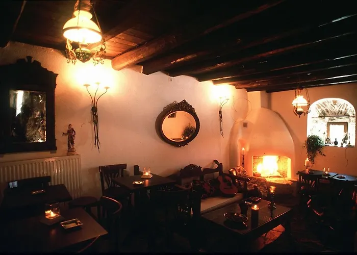 Mansion & Home Margaritis