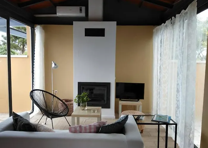 Lemon Tree Villas