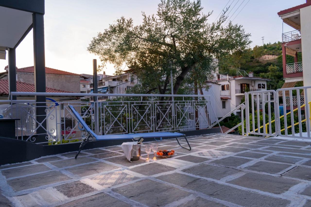 Family Apartment Neos Marmaras