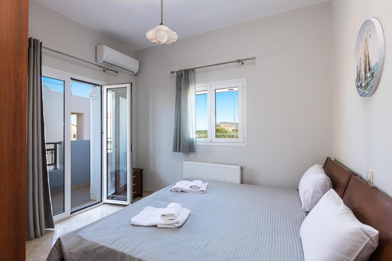 Aparthotel Helena's , Scaleta *