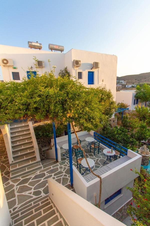 Meltemi Kythnos Hotel Loutra (Kythnos)