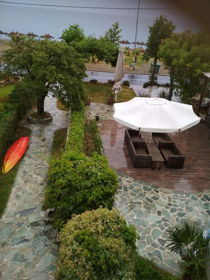 Isalos Guest house *