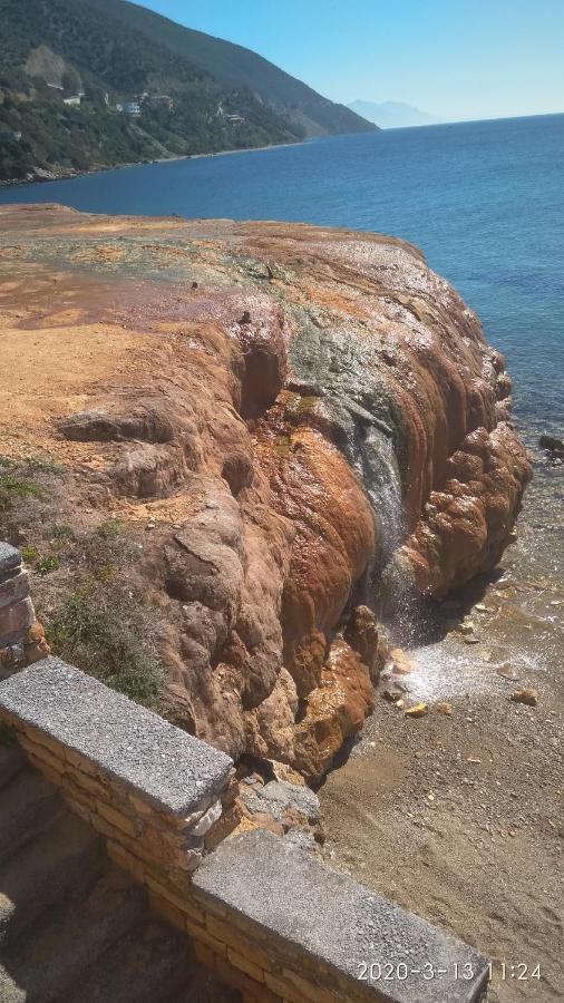 Palatino Loutra Edipsou (Evia)
