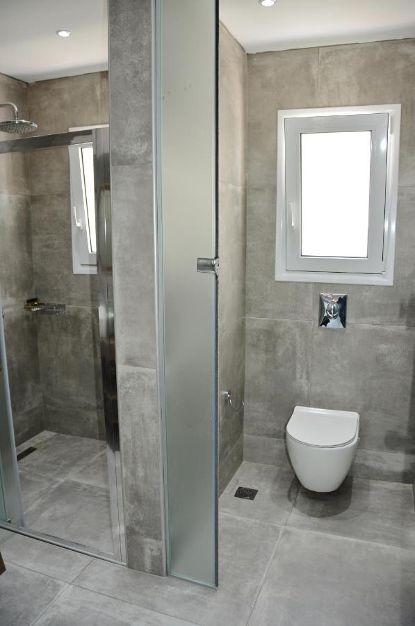 Hotel Christina Adelianos Kampos