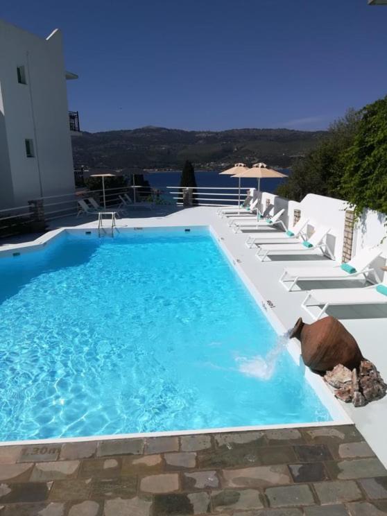 Scorpios & 3* Samos Town