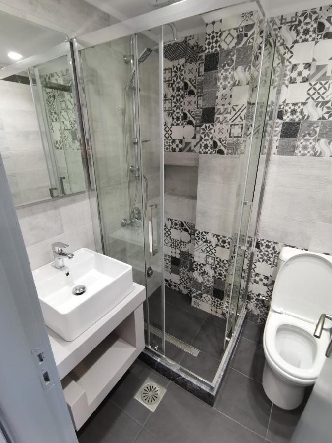 Venus De Milo Apartment *