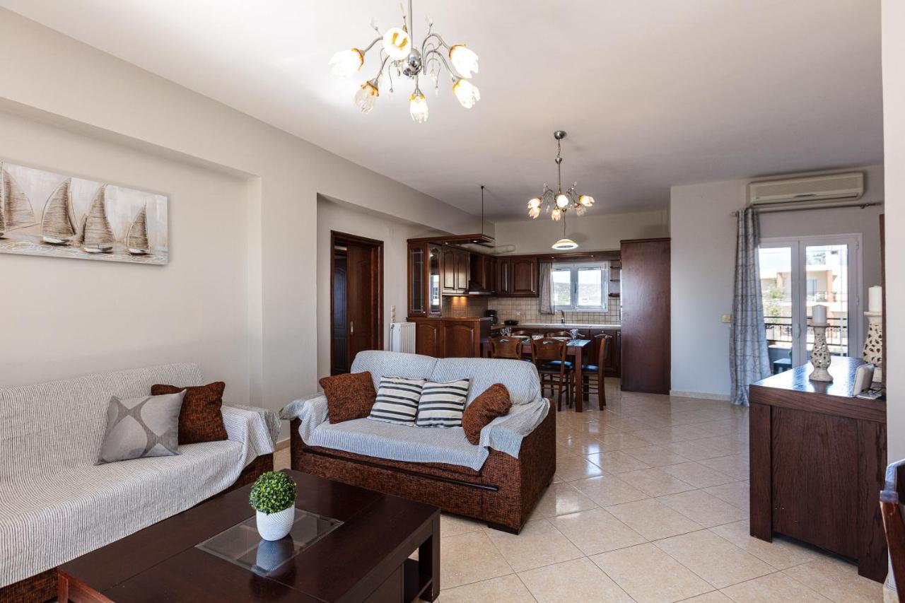 Helena's , Scaleta Prinos (Crete)