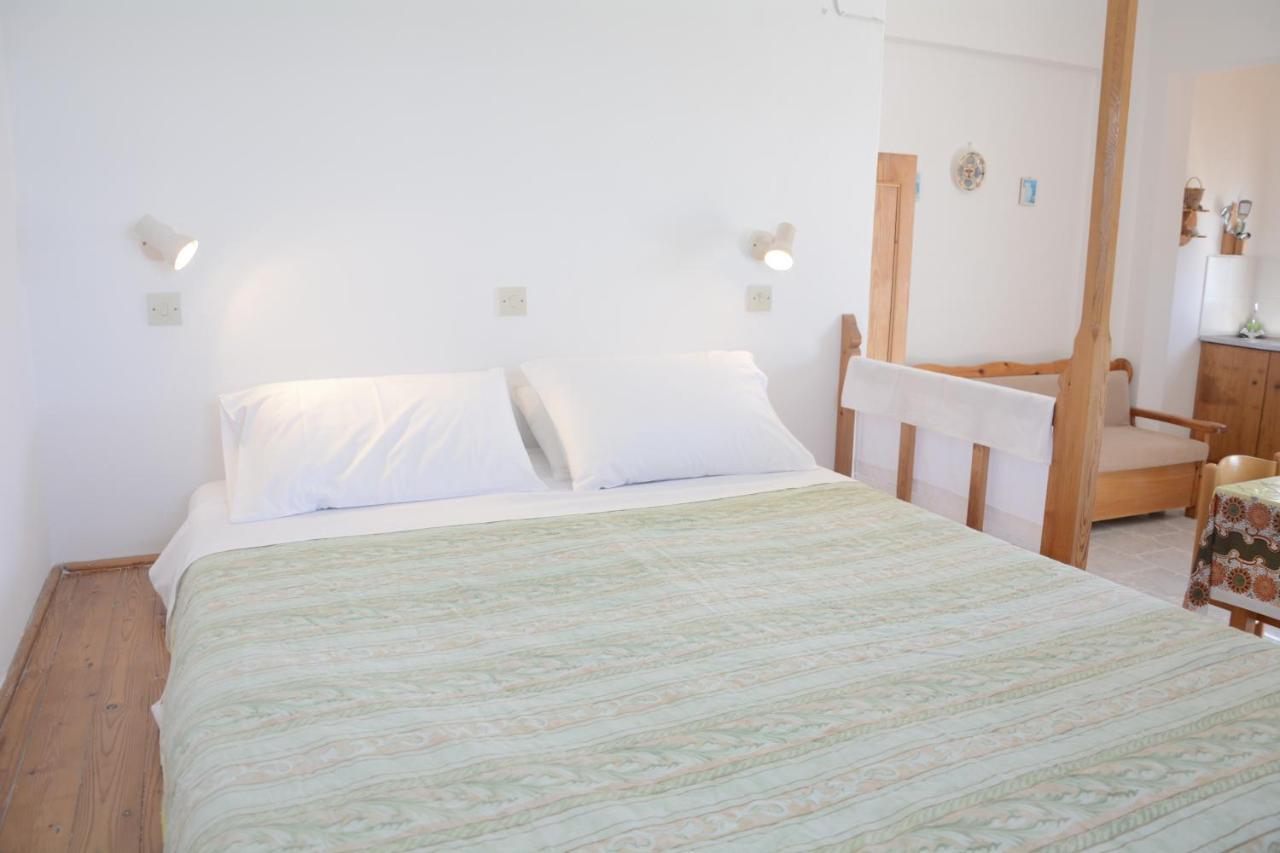 Blue Sea Studios Apartment *