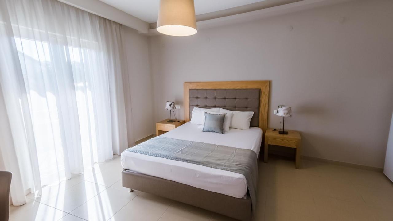 Stefanos Apartment