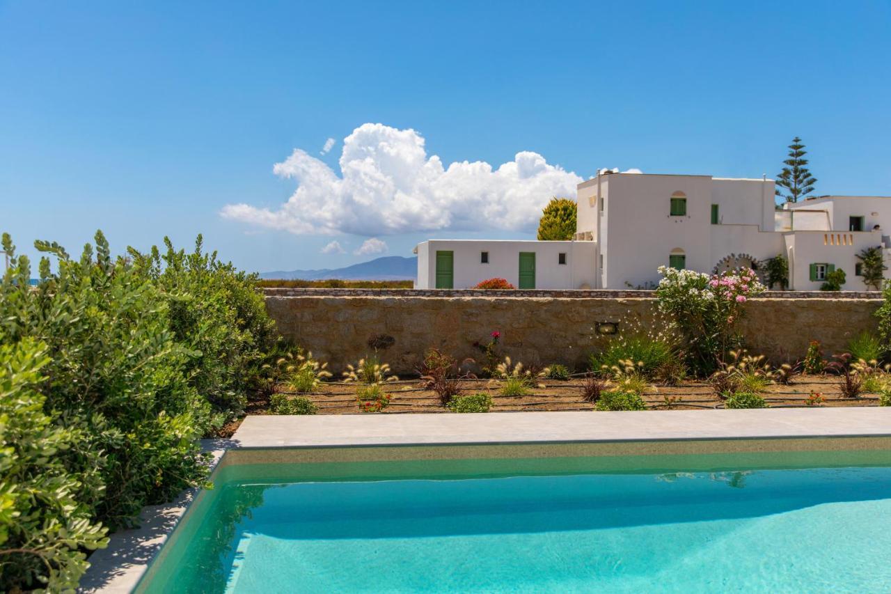 Villa Salinus Beachfront Private Pool *