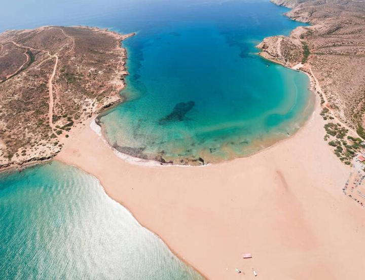 Cristelia Seafront & Pool