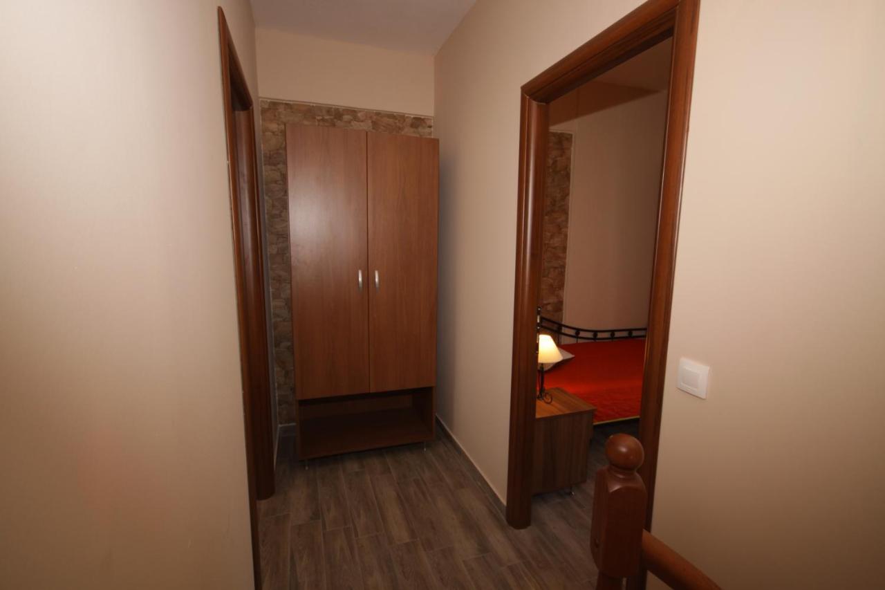Apartment Edra Studios *