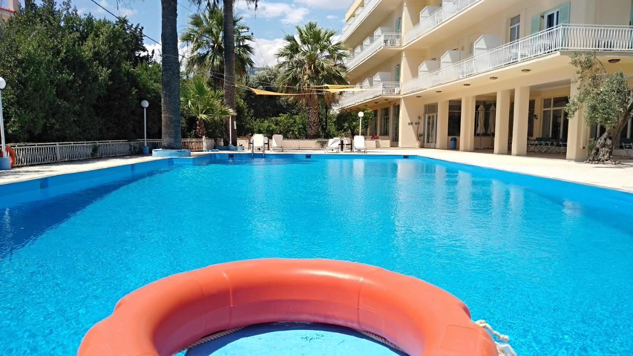 Nireus Hotel
