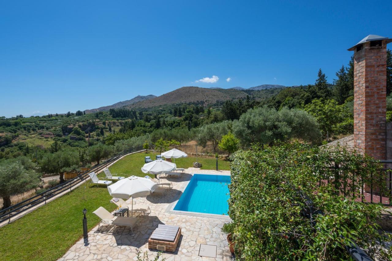 Villa Boutique Petra Amanda Heated Pool Optional Filippos