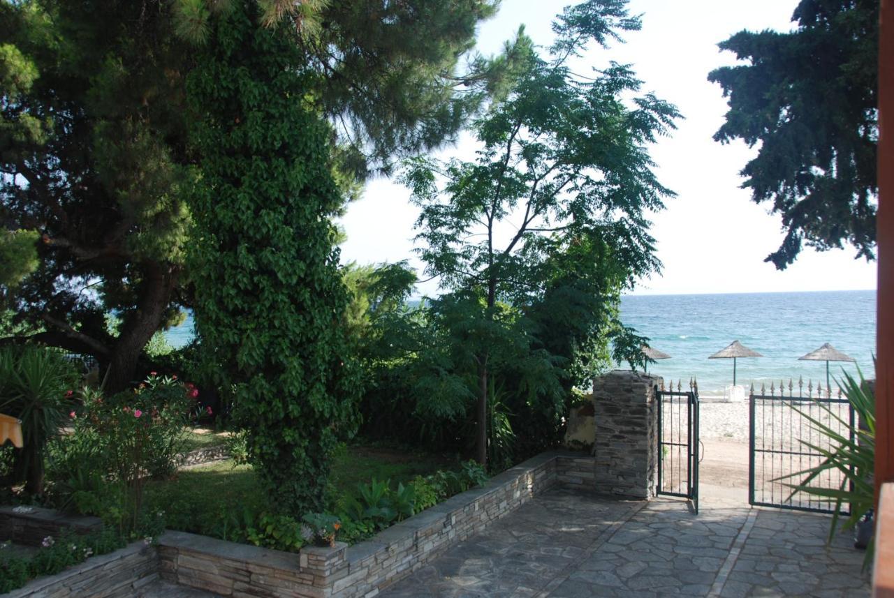 Apartment Mina's House Beachfront