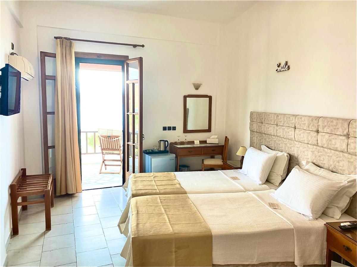 Asteri 3* Livadi (Serifos)