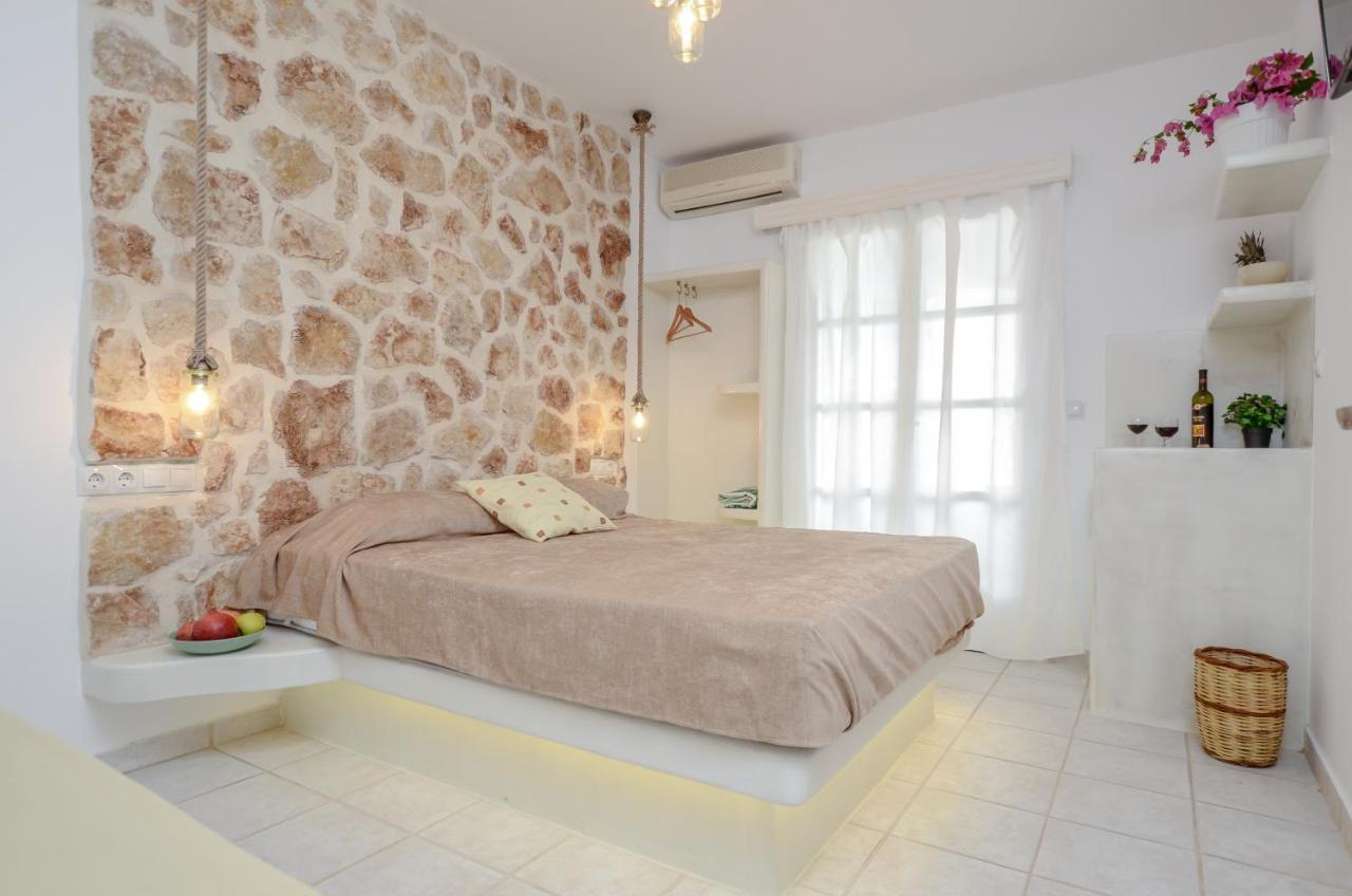 Simos Luxury * Naxos City