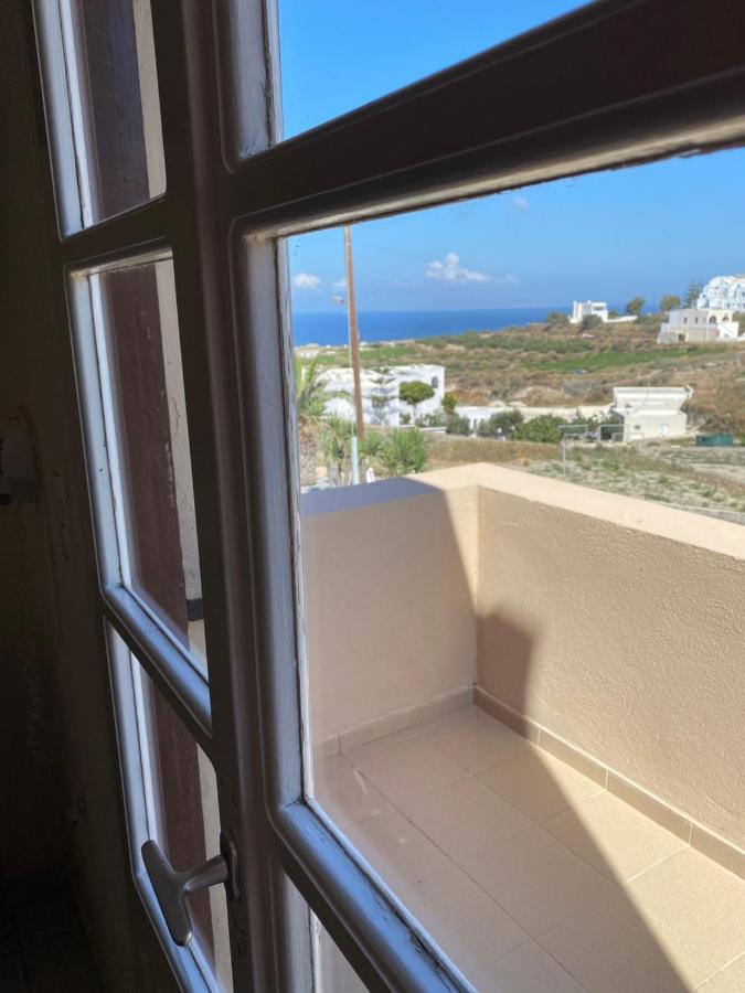 Romantic 3* Exo Katikies (Santorini)