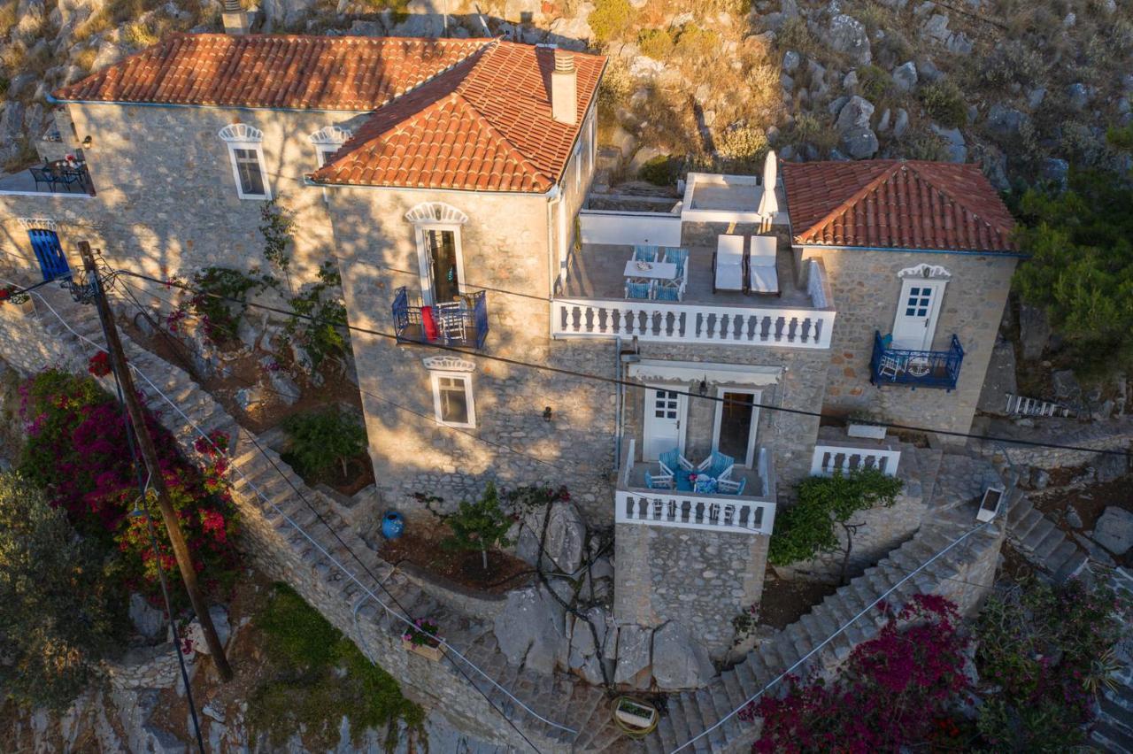 Mandraki Hydra (Saronic Islands)