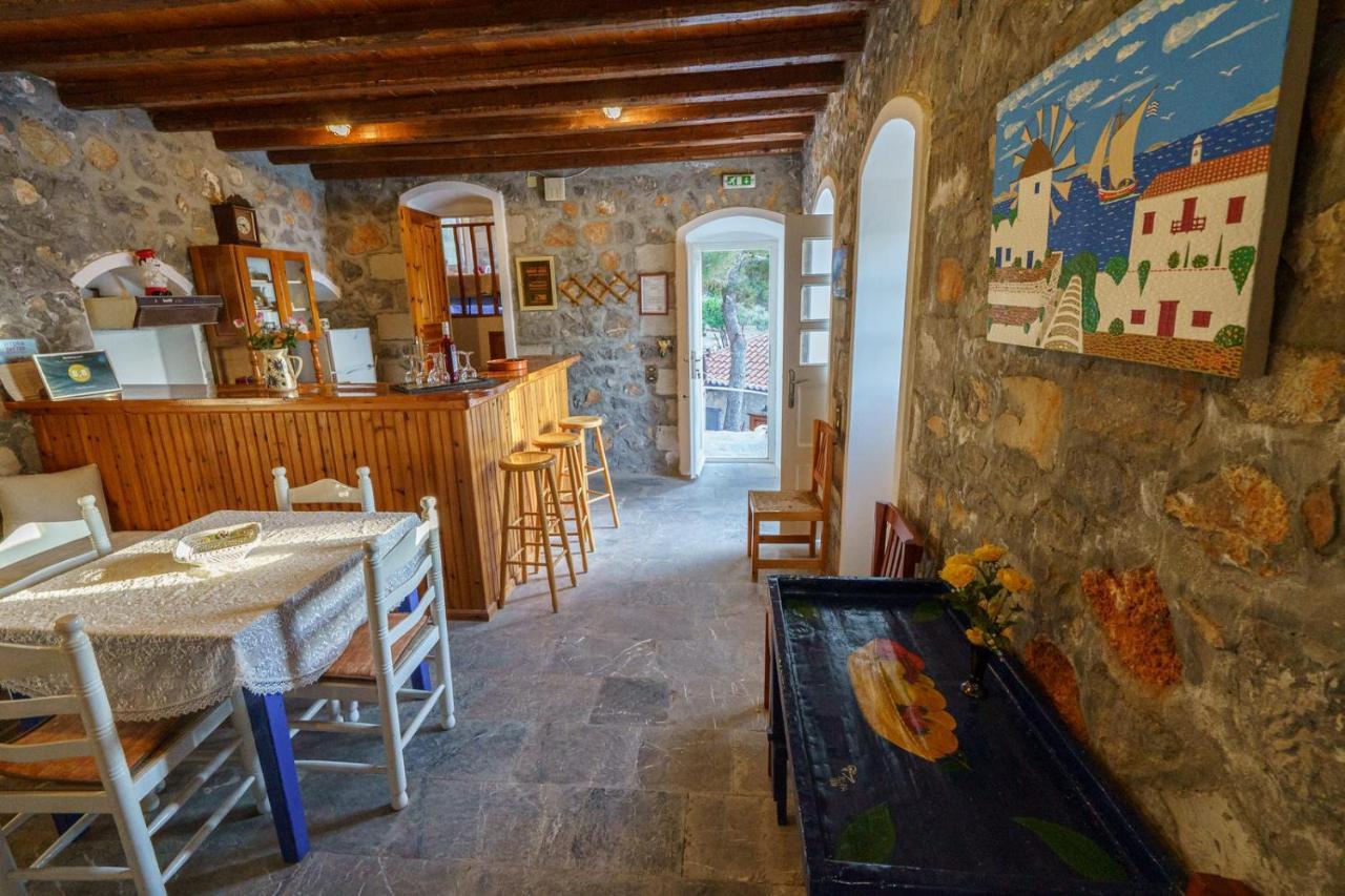 Mandraki Apartment