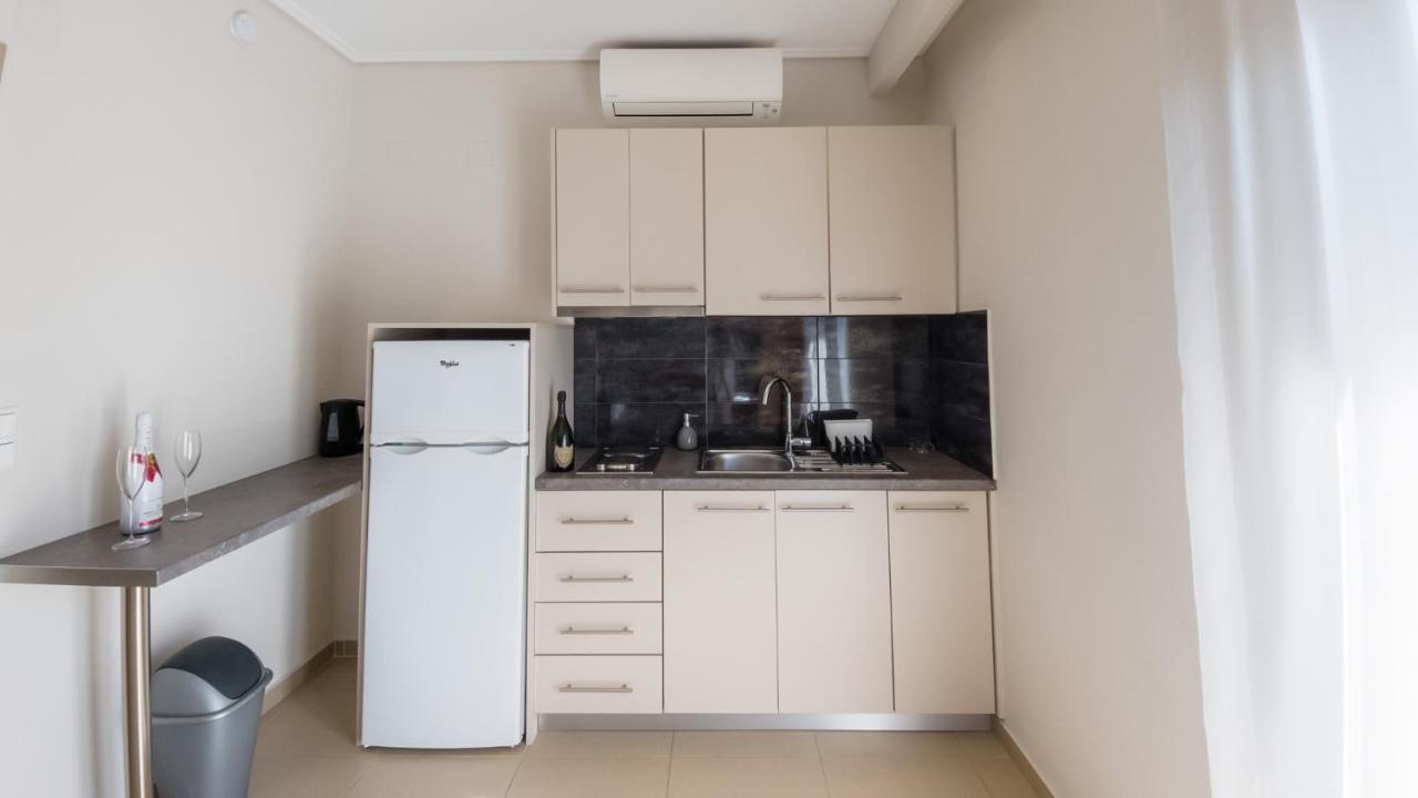 Stefanos Apartment
