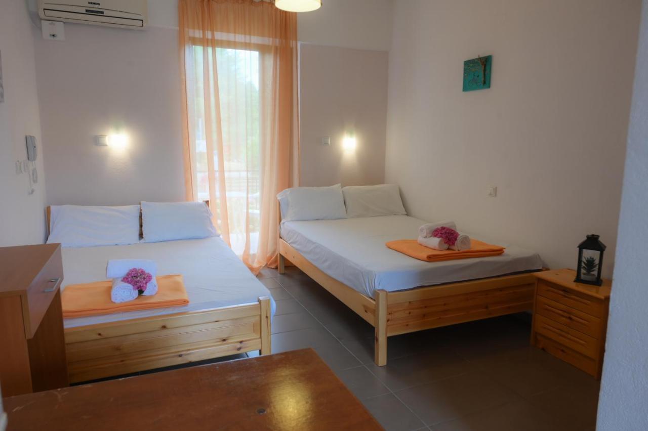 Geromichalos Aparthotel