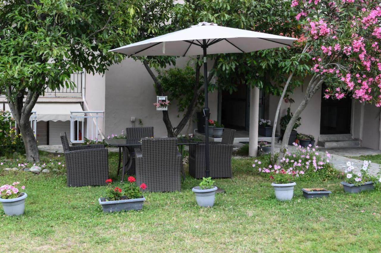Geromichalos Aparthotel