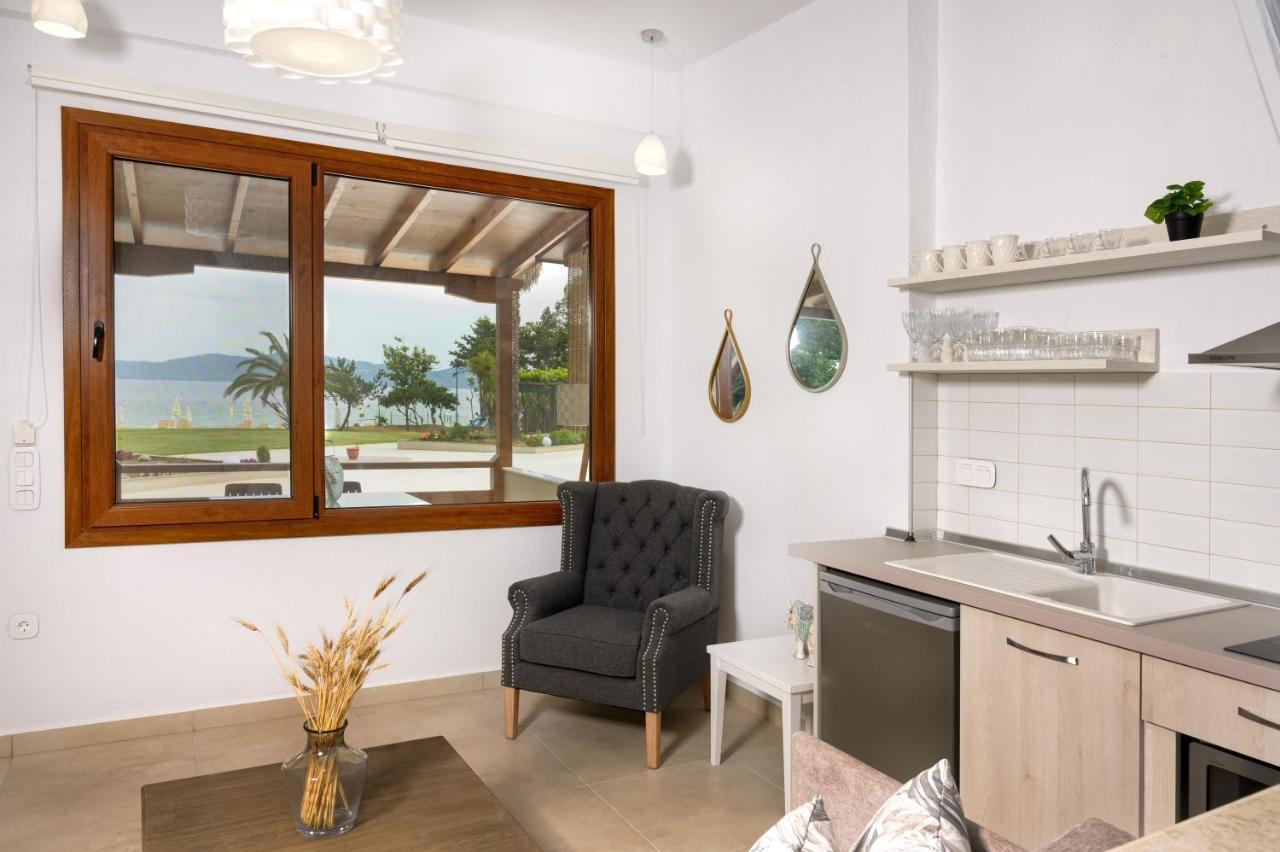 Komitsa Luxury Aparthotel