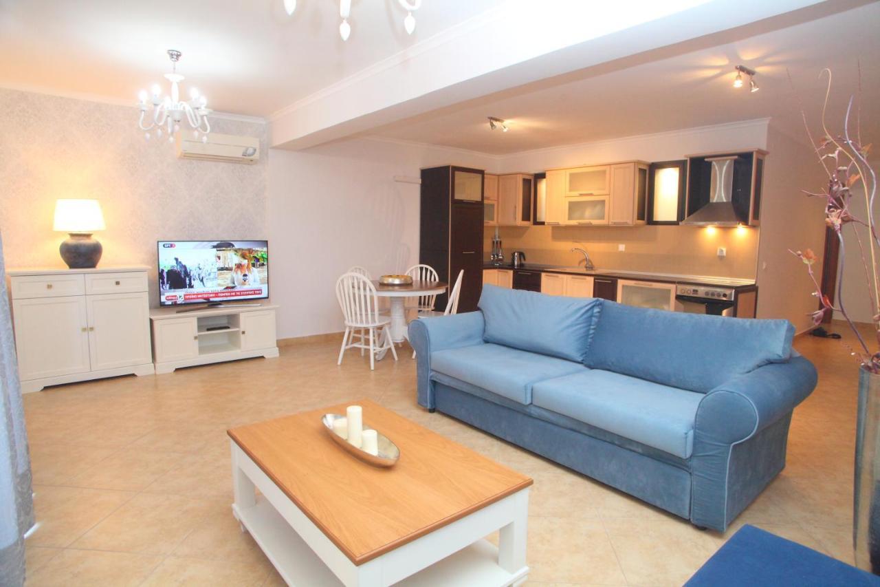 Apartment Pirofani