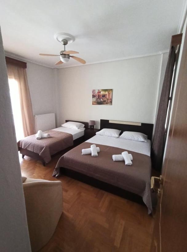 Apartment Golden Mirror In *