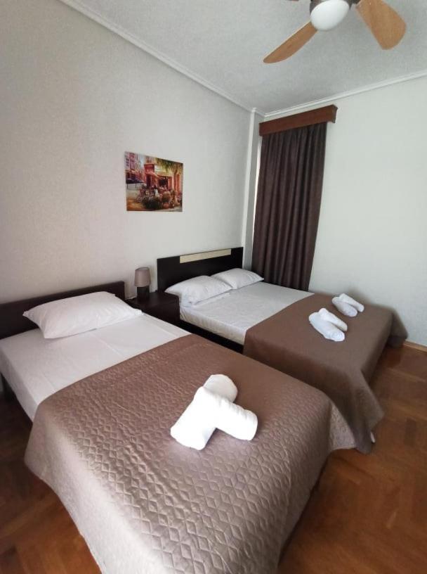 Apartment Golden Mirror In Kavala